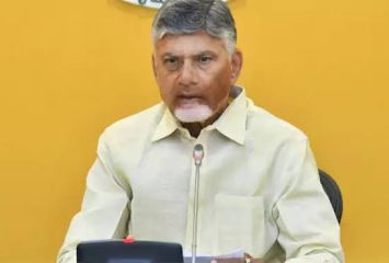 టిడిపి కార్యకర్తకు చంద్రబాబు వీడియో కాల్