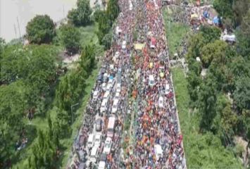 కన్వర్ యాత్రలో తొక్కిసలాట.. ఇద్దరు మృతి