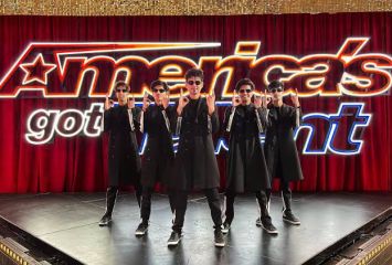 అల్లు అర్జున్ నే మోసం చేశారు..!