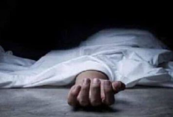 బాలుడిని మేడపై నుంచి తోసి చంపిన తండ్రి